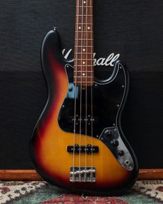 Fender Jazz Bass USA 2000's - 3-Tone Sunburst