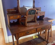 dresser