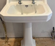 Shires Pedestal Wash Basin with Taps & Waste