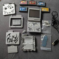 Gameboy Advance SP with 5 games + Parts