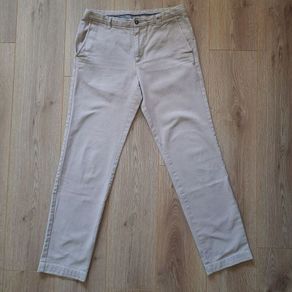 Men's Chinos / trousers Beige - Size 34