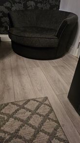 Large swivel Sofa chair