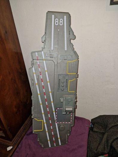 1998 Redbox Navy Aircraft carrier with sounds - Fully working