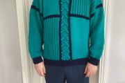 Hand Knit Vintage Aran style Jumper. Size XL