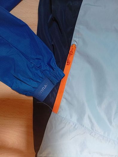 Monterrain Windbreaker Jacket