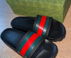 Gucci Sliders - UK10