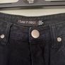 ladies shorts Image 3