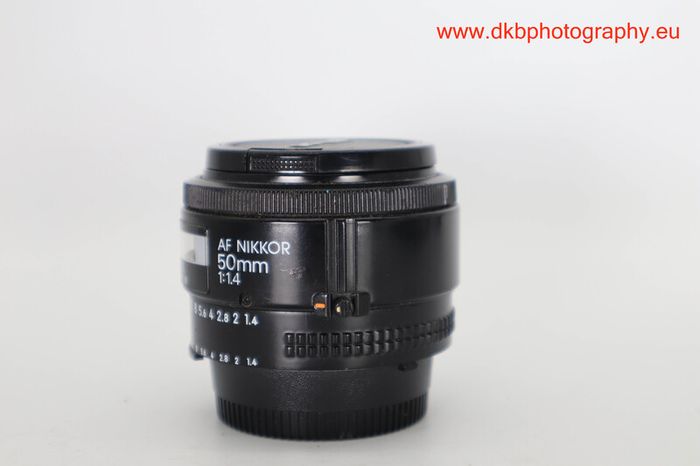 Nikon Af 50mm F1.4 Lens #0342