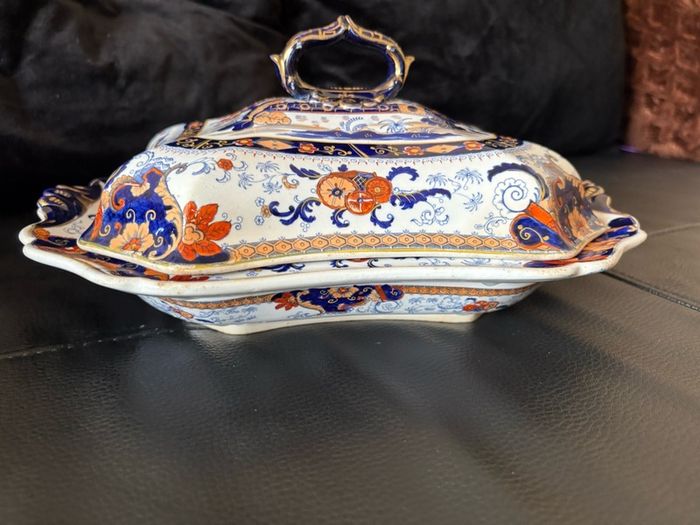 Antique John Ridgway Penang Pattern 4118 Superior Stone China Covered Tureen c.1835