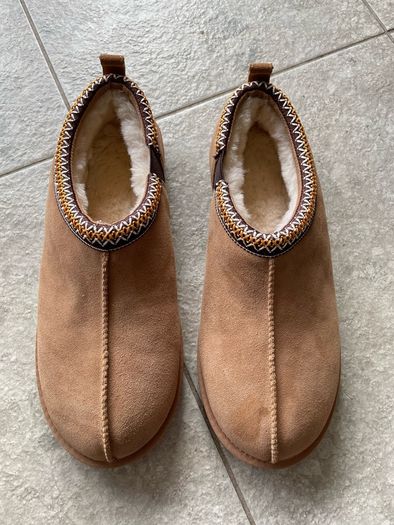 UGC Slippers Size 46