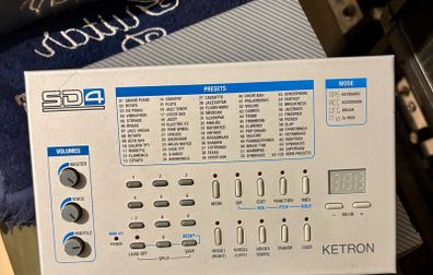 ketron SD4