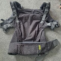 Baby carrier