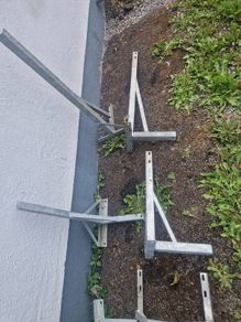 galvanised k and t brackets