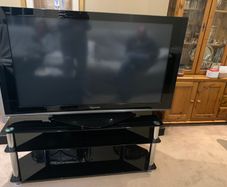 Panasonic TV with unit