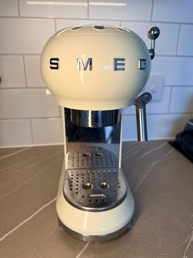 Smeg Espresso Coffee Machine - Cream - Excellent Condition