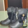 Girls boots Image 2