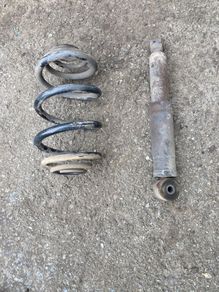 Trafic Vivaro Primastar Shock & Spring