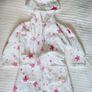 Cosy white dressing gown with pink stars Image 2
