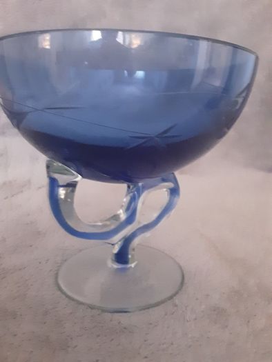 Fragrance Holder/Luxury Fragrance Holder .. Price Drop