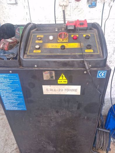 Hgv Truck Lift