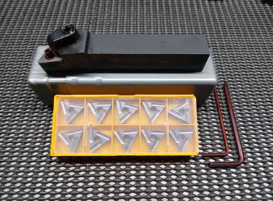 Lathe tool and inserts (16mm) (MTJNR)