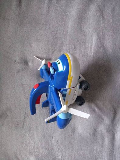 Super Wings Action Figures