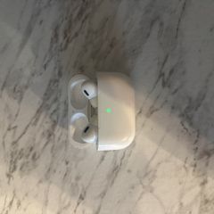 Apple AirPods 2