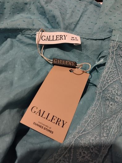 Gallery Top New With Tags
