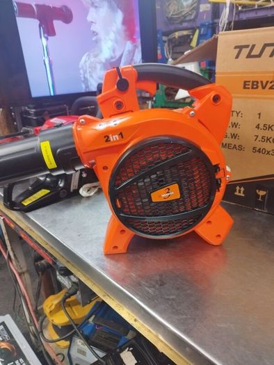 warrior Tunatec leaf blower and vacuum