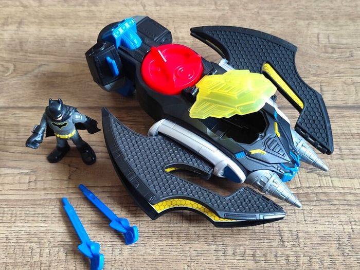 IMAGINEXT Batman Batmobile Vehicles