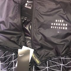 Nike Running Shield Jacket size xl brand new