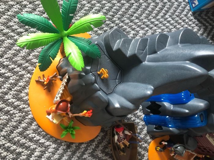 Playmobil Pirate Island