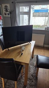 Smart TV 42 inch