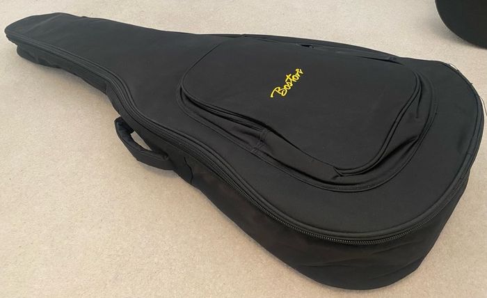 Brunswick acoustic guitar with soft carry case, barely used