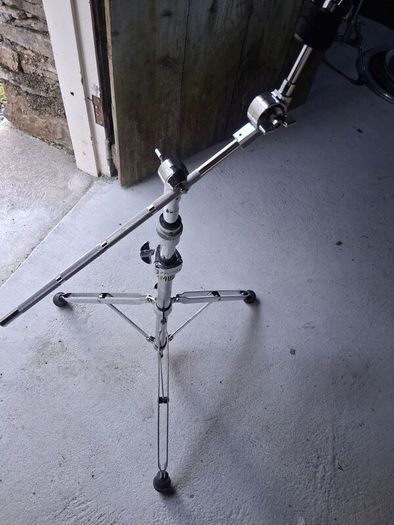 cymbal boom stand