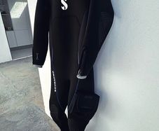 Scubapro 7mm Definition Semi Dry dive suit