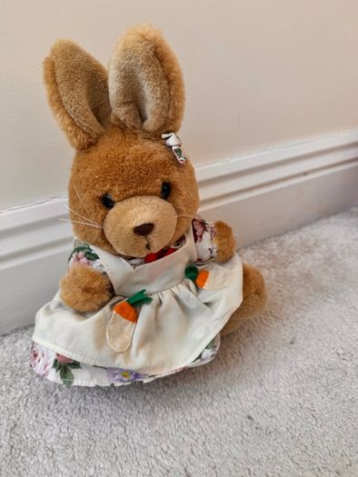 Vintage TCC Continuity Holdings 1995 Bunny Rabbit Floral Dress Soft Plush approx. 24 cm. (with ears) Used Please see photos