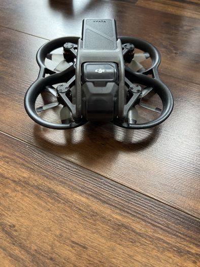DJI Avata Fly More Combo + Goggles & Controller