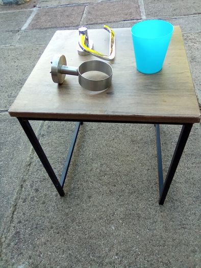 Small.  Side.  Table. Toilet roll. Holder and glass. Holder