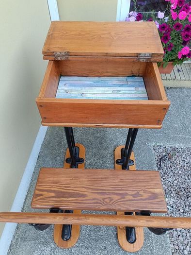 Old vintage single school desk with seat