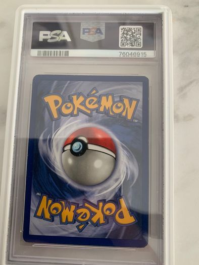 Pokemon card First edition jolteon holo jungle psa 6