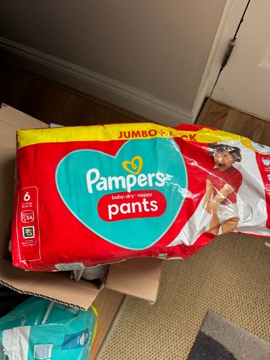 Pampers
