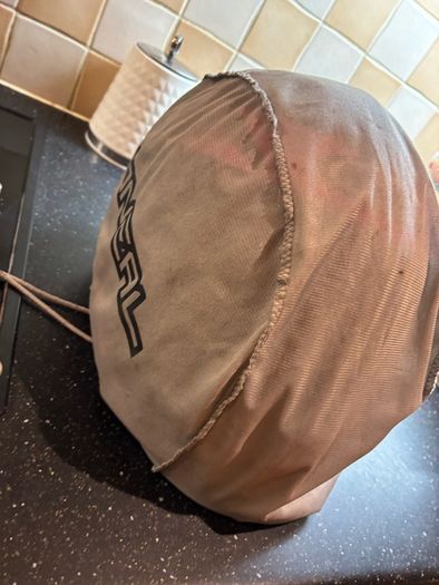 HJC i70 pink/black helmet