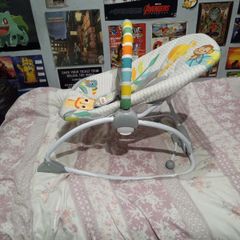 Bright Starts Safari Blast Infant to Toddler Rocker Seat with Soothing Vibrations