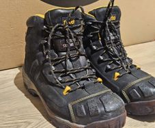 safety boots