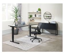 Height adjustable office desk
