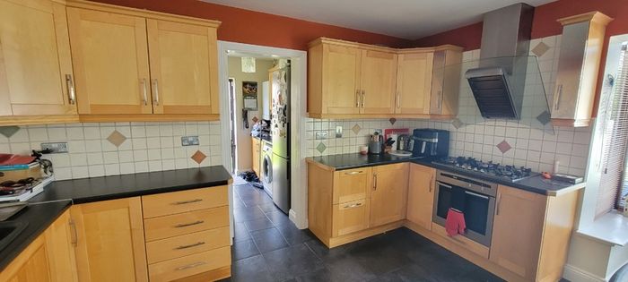 Solid Wood Kitchen Presses