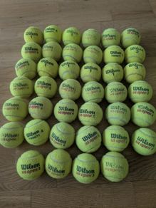 40 tennis balls