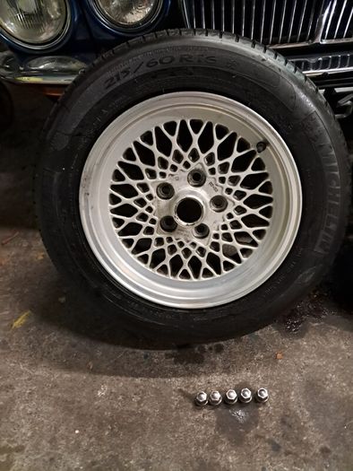 Jaguar/Daimler 16inch x7J Lattice Wheels XJ, XJS, XJ40 & X300