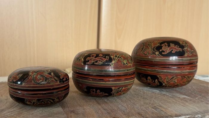 vintage Burmese (Myanmar) nesting lacquerware trinket boxes